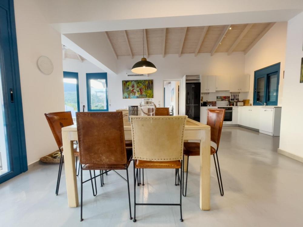 Zidanos Luxurious Sea Front Villa Marandokhórion Exteriér fotografie