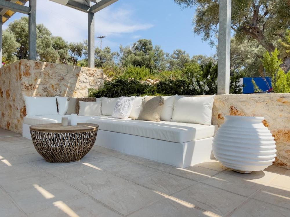 Zidanos Luxurious Sea Front Villa Marandokhórion Exteriér fotografie