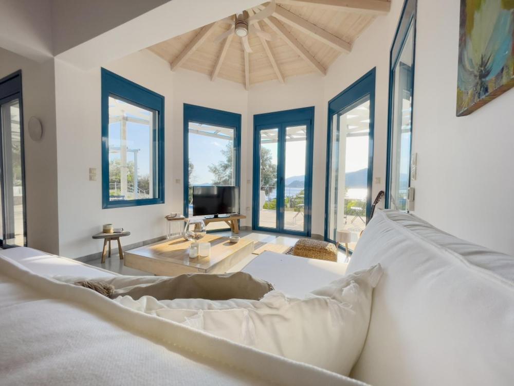Zidanos Luxurious Sea Front Villa Marandokhórion Exteriér fotografie